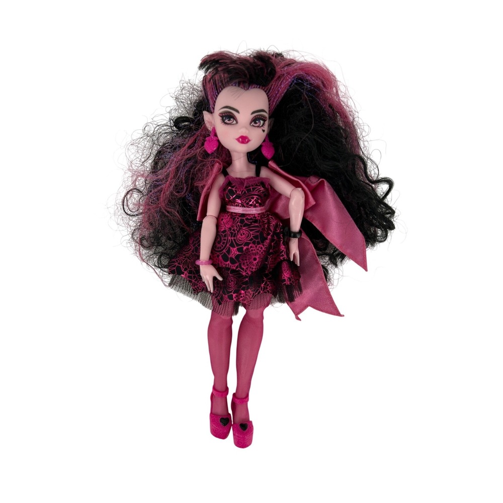 Monster High‎ Draculaura Doll Monster Ball 2021 black pink clothes shoes